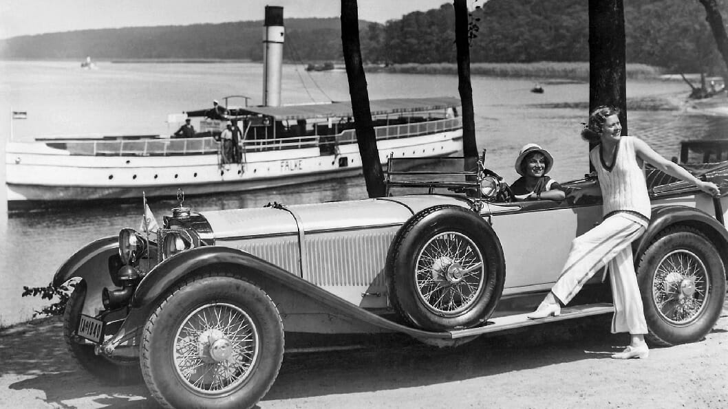 Mercedes Benz Tourenwagen | Phrase